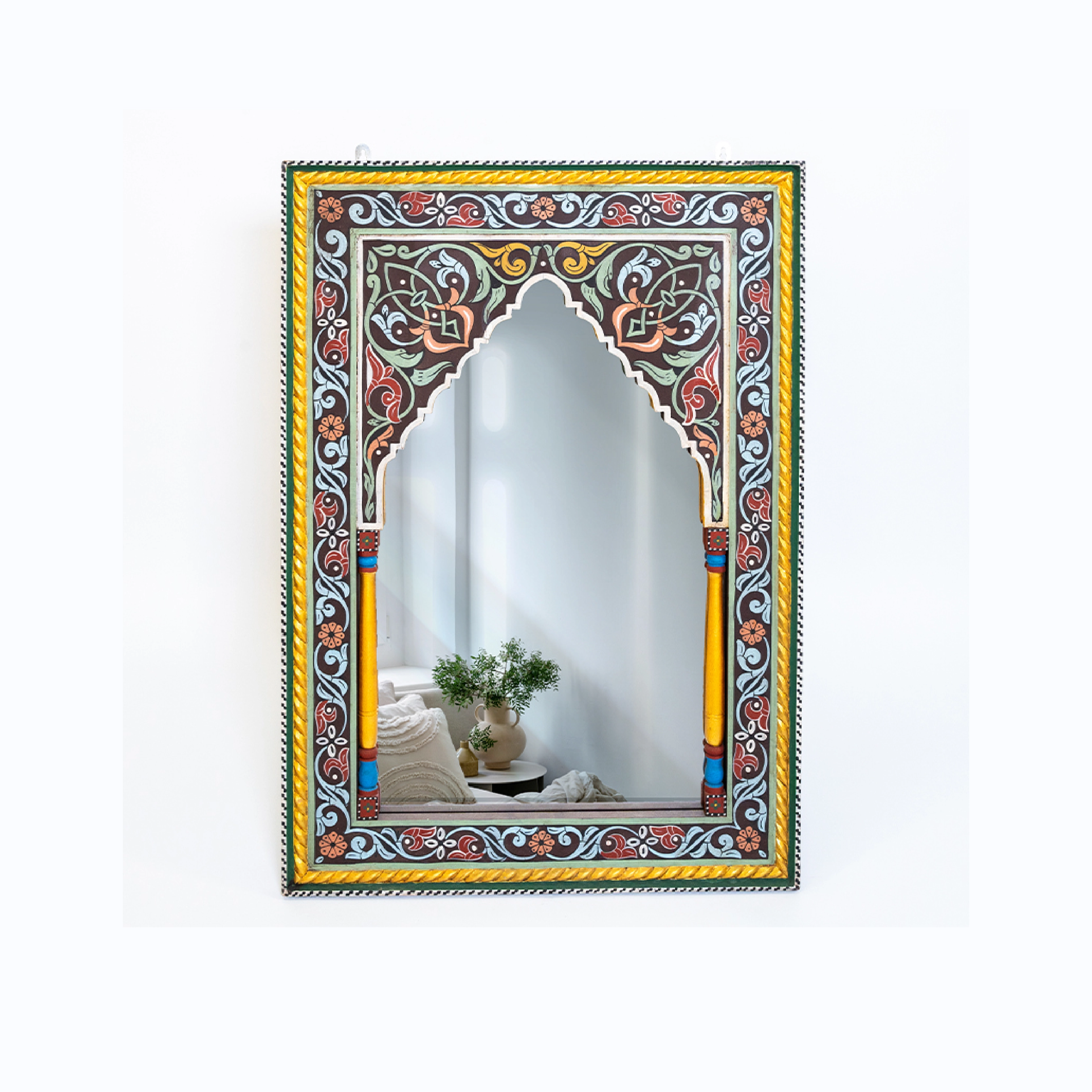 Golden Medina Mirror – Handcrafted Moroccan Frame