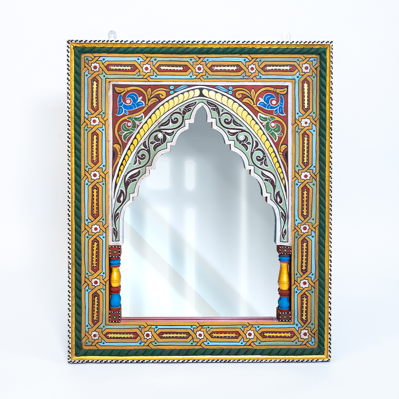 Heritage Touch Mirror – Handcrafted Moroccan Design