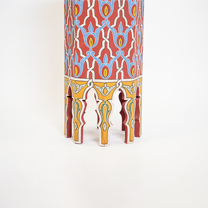 Octagonal Table – Red & Blue