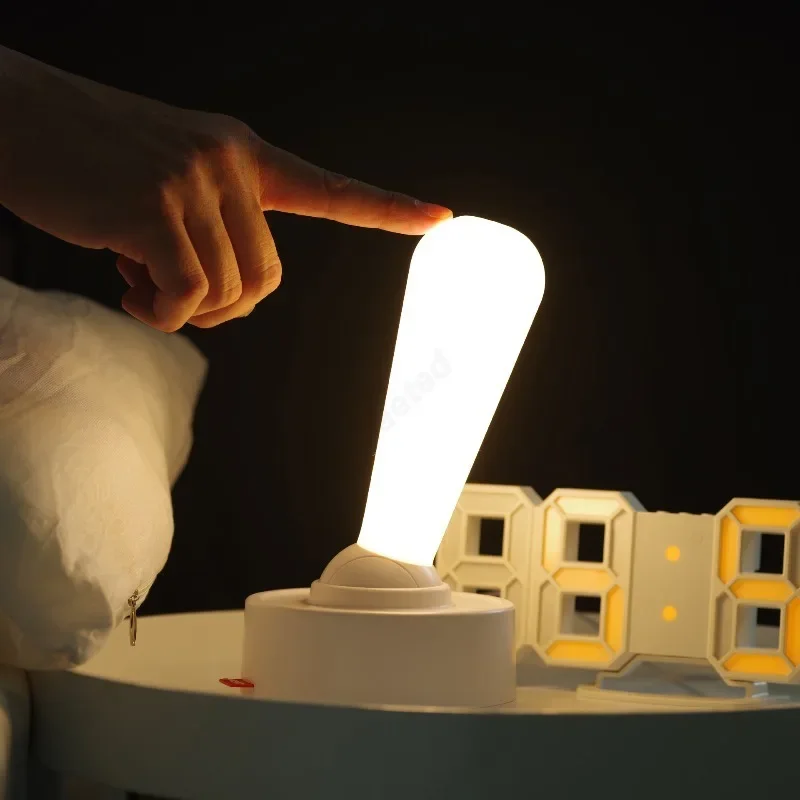 مصباح ليل بتبديل الإضاءة قابل للشحن USB - Lampe de Nuit à Changement de Lumière Rechargeable USB :