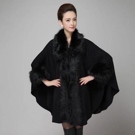 CAPE FOURRURE NOIR 🌼