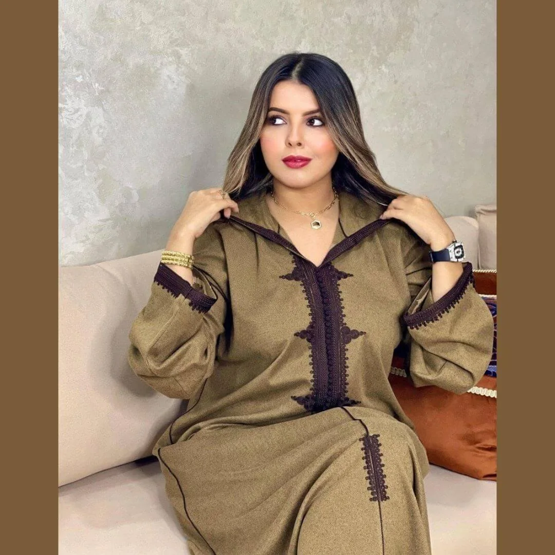 جلابة شتوية راقية وأنيقة فصالة مخزنية