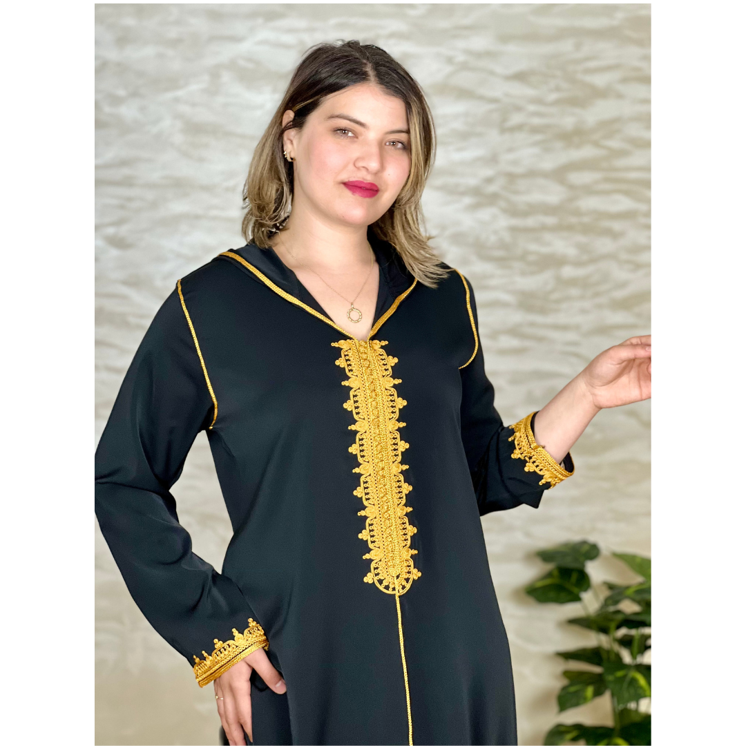جلابة الطرزة المغربية