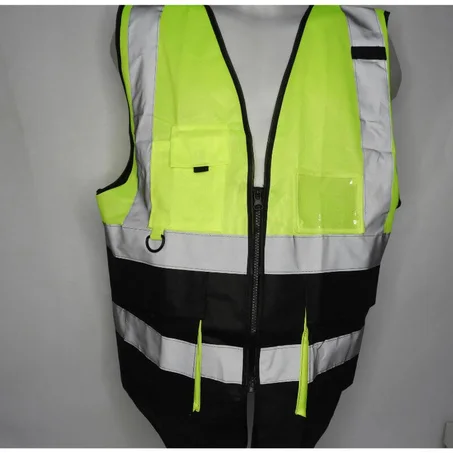 سترة سلامة عاكسة — رؤية واضحة وأمان كامل في مواقع العمل