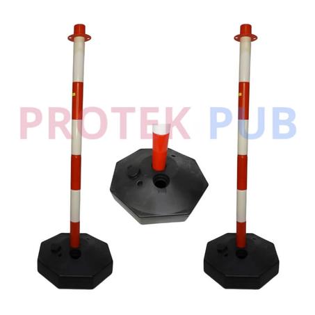 عمود فاصل مروري متين وامكانية ملئه بالماء