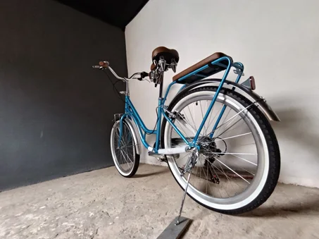 دراجة كلاسيكية أنيقة ومريحة