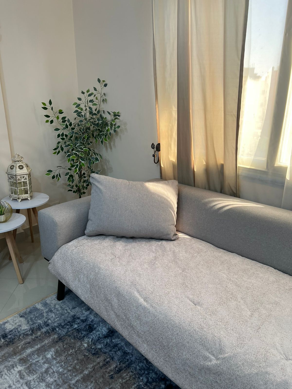 مرتبه تطريه للكنبه بيج