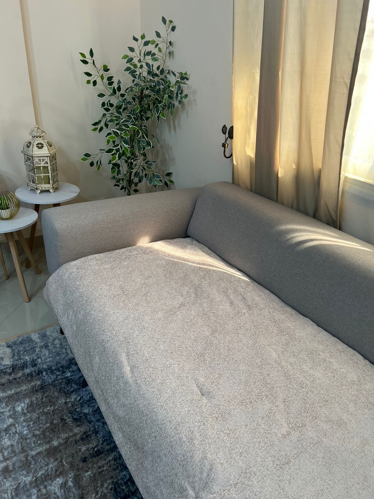 مرتبه تطريه للكنبه بيج