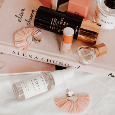 منتجات نسائية