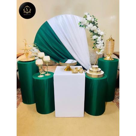 Table de luxes & Accessoires & Cercle de fleurs & Transport & Installation