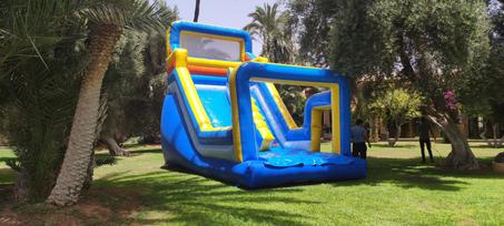 Châteaux gonflables & Jeux de kermesses gonflables