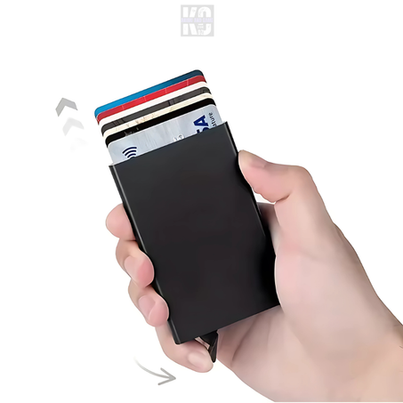 محفظة البطاقات المعدنية