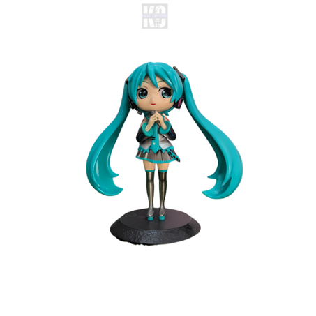 مجسم شخصية  "هاتسوني ميكو"