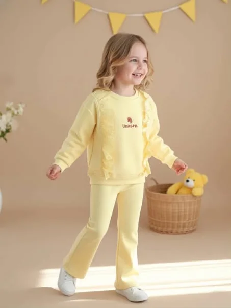 Ensemble unicorne jaune
