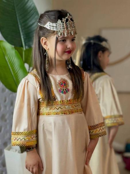 Robe kabyle beige