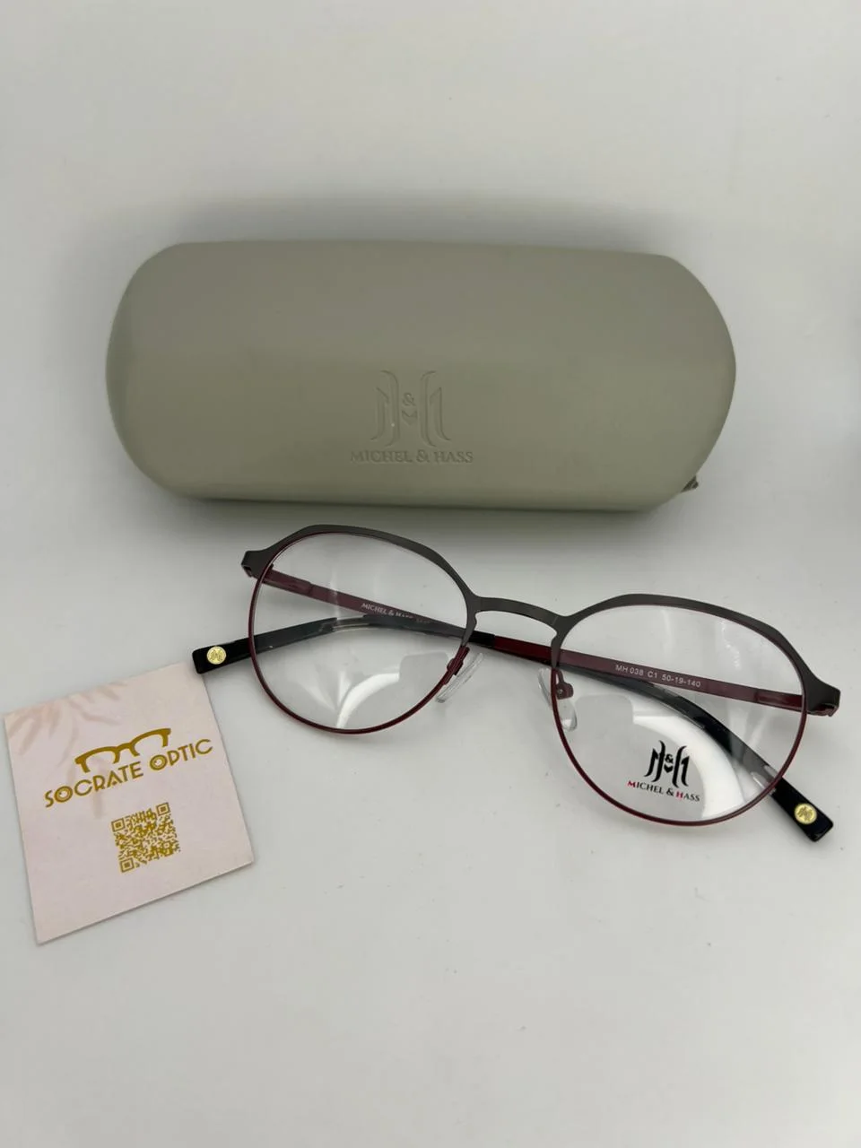 MICHEL & HASS MH038