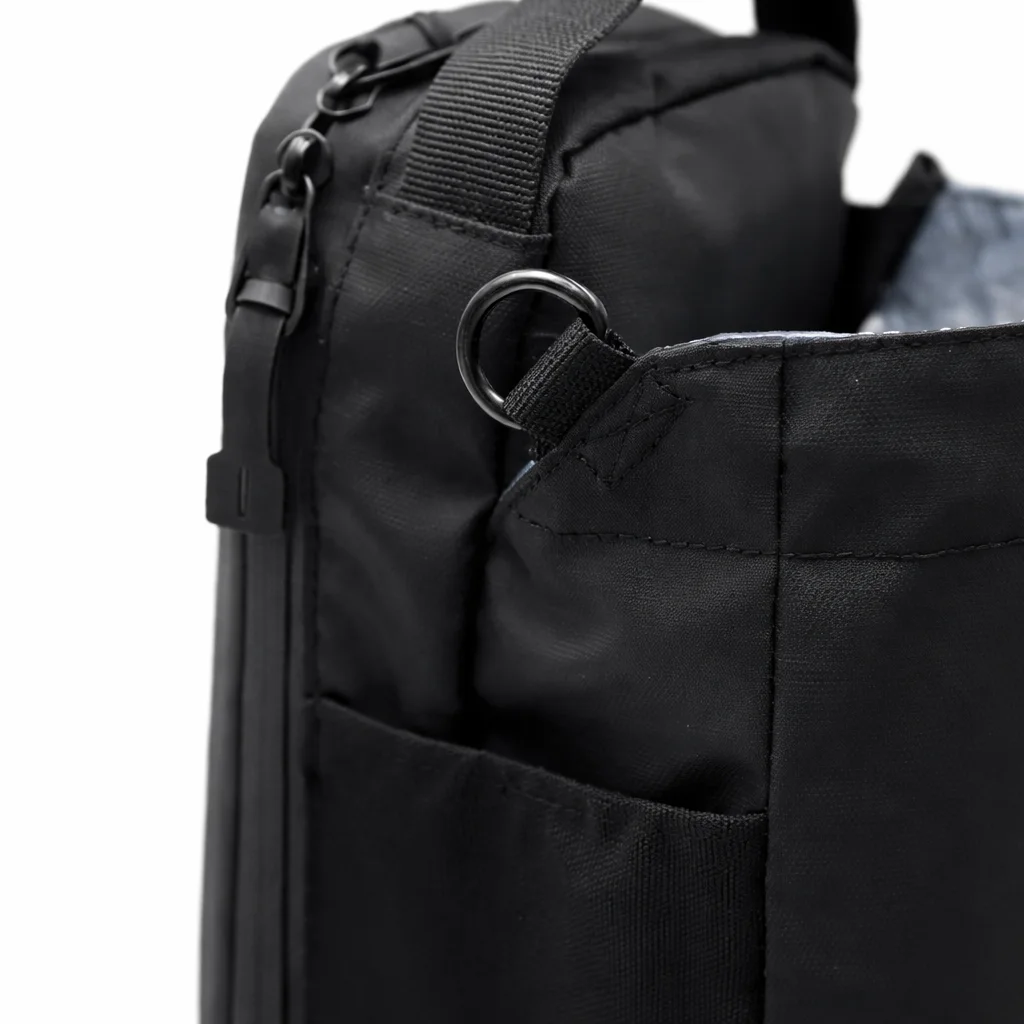 ZAD™ – حقيبة مغناطيسية ذكية لحمل زجاجة الماء وإكسسوارات التمرين