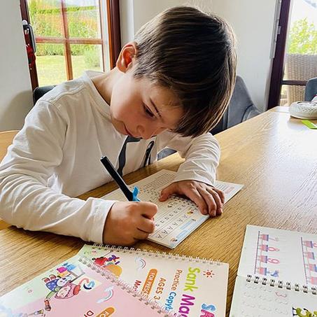 الكتب السحرية Magicbook