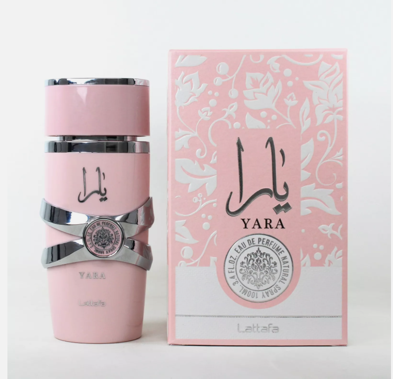 طقم البيجاما الحريري مع عطر يارا