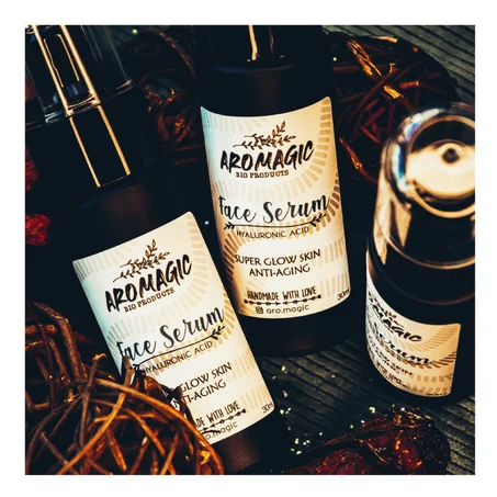 Serum pour visage - HYALURONIQUE ACIDE