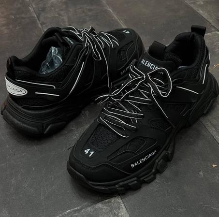 أحذية فاخرة