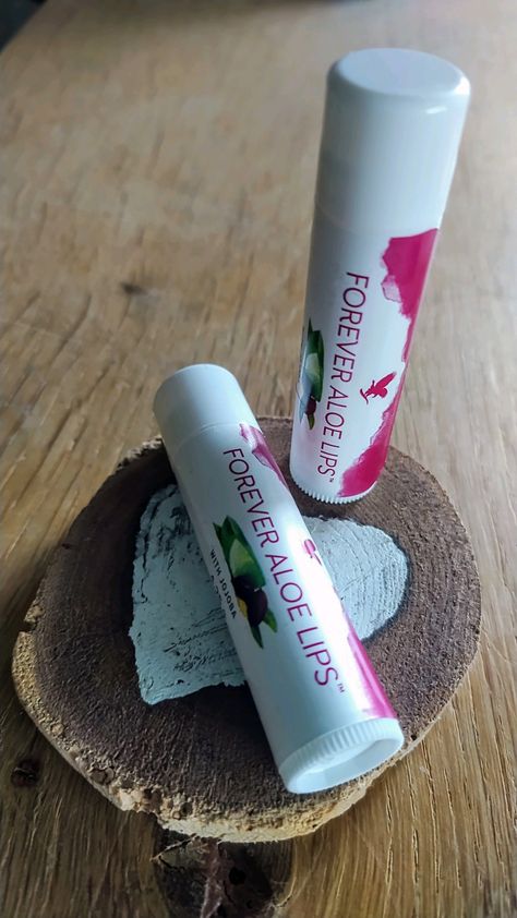 شفاة ناعمة، تدوم طوال اليوم