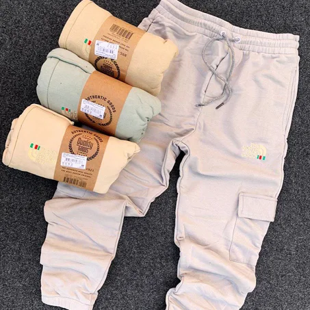 REF:204 The northe face para