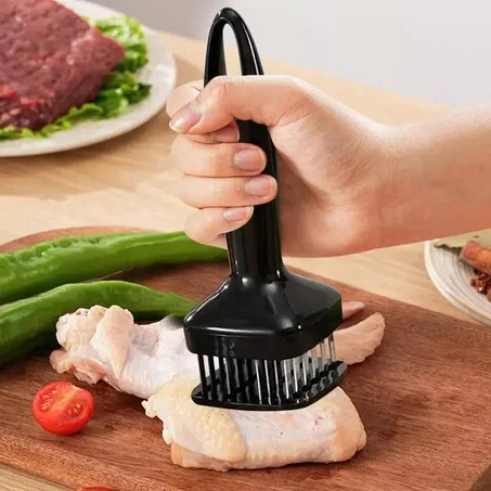 LE TENDERIZER : L'OUTIL QUI PERMET D'ATTENDRIR LA VIANDE FACILEMENT