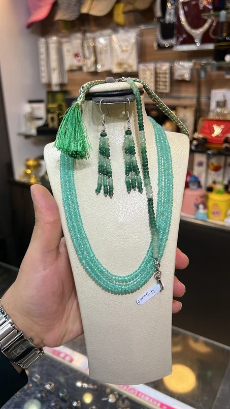 طقم الكريستال البرازيلي الأخضر