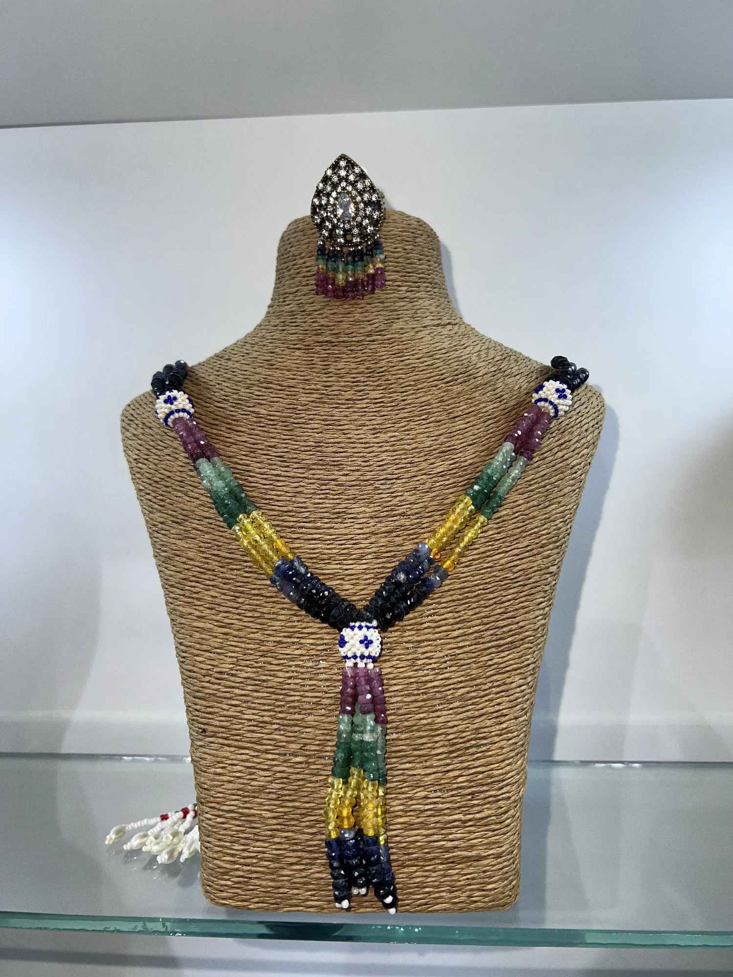 طقم زمرد مع خاتم