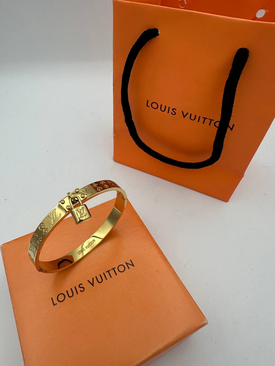 Braclett Lv