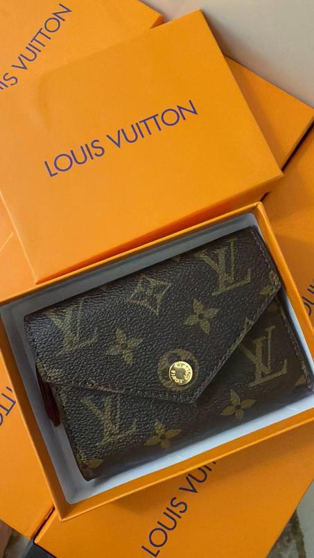 محفظة Louis Vuitton – Maron ❤️