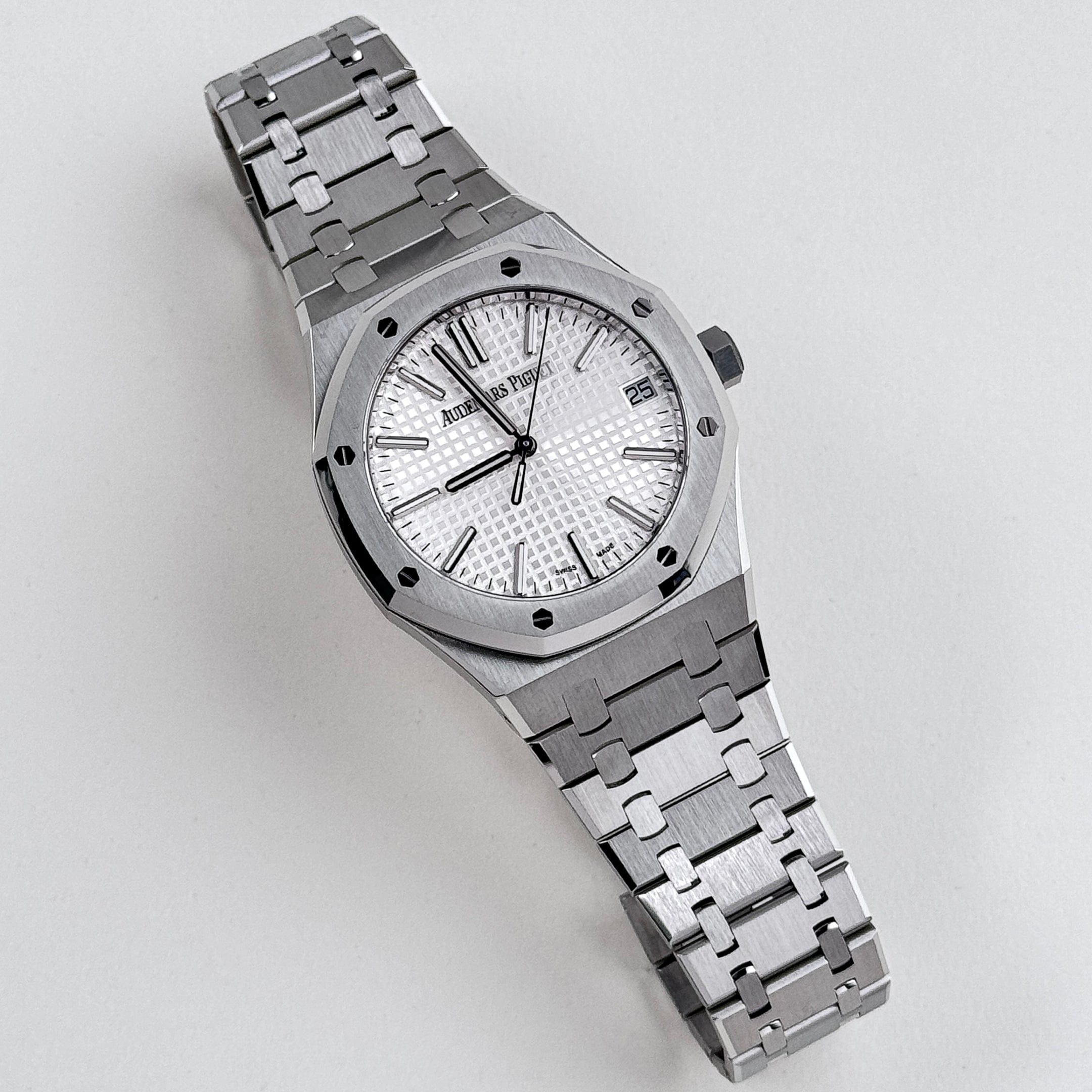 Audemars Piguet Royal Oak 41mm Cadran Blanc By Orovia