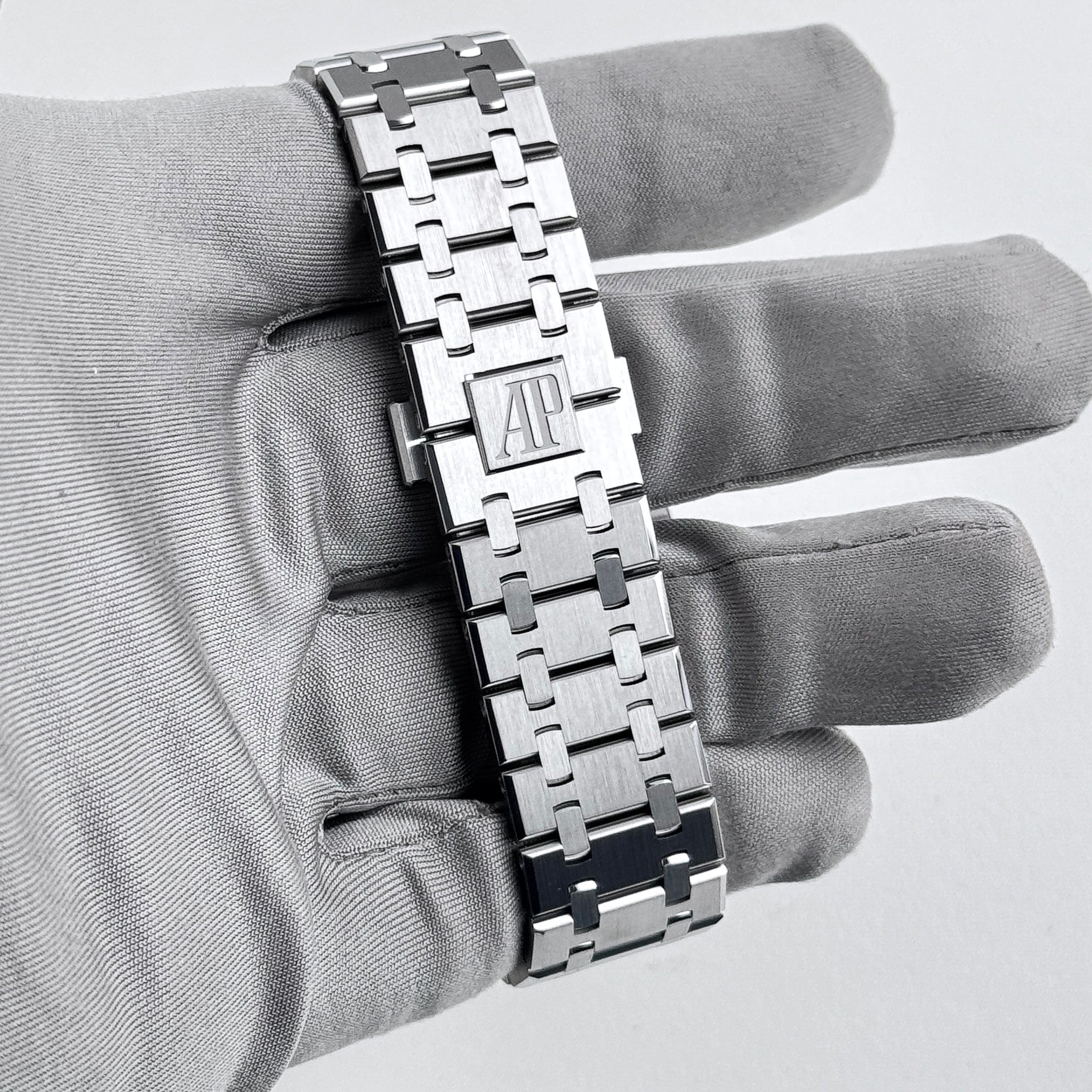 Audemars Piguet Royal Oak 41mm Cadran Blanc By Orovia
