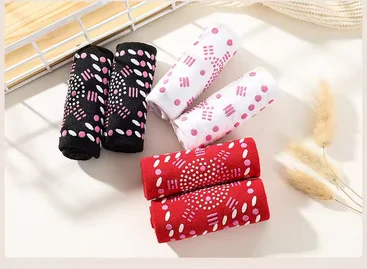 Tourmaline thermal socks ( Black )