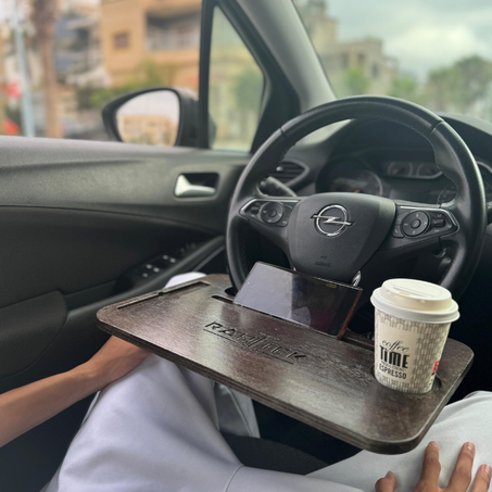 Rahttek أول طاولة خشبية للقيادة فالمغرب, راحة، إنتاجية وأناقة داخل سيارتك! 🚗