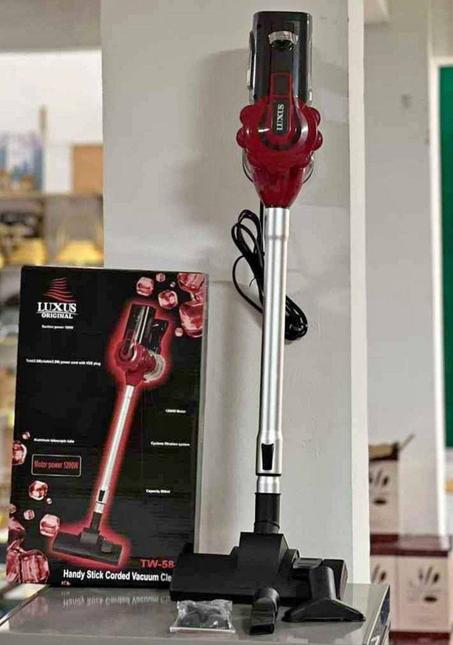 المكنسة الكهربائية  luxus 1200wat