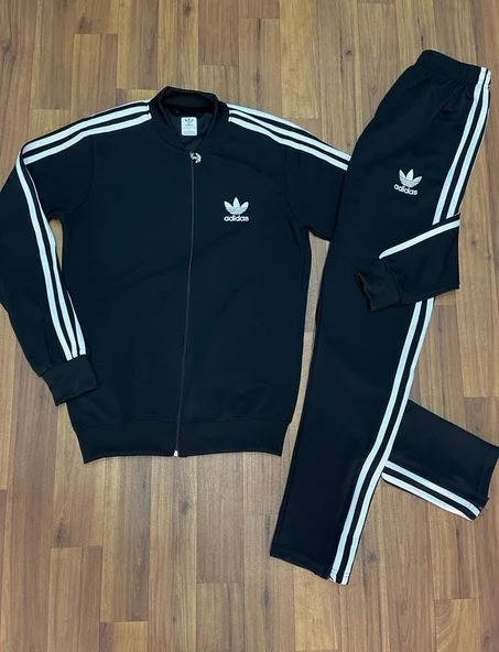 Ensemble Survêtement Adidas 2025