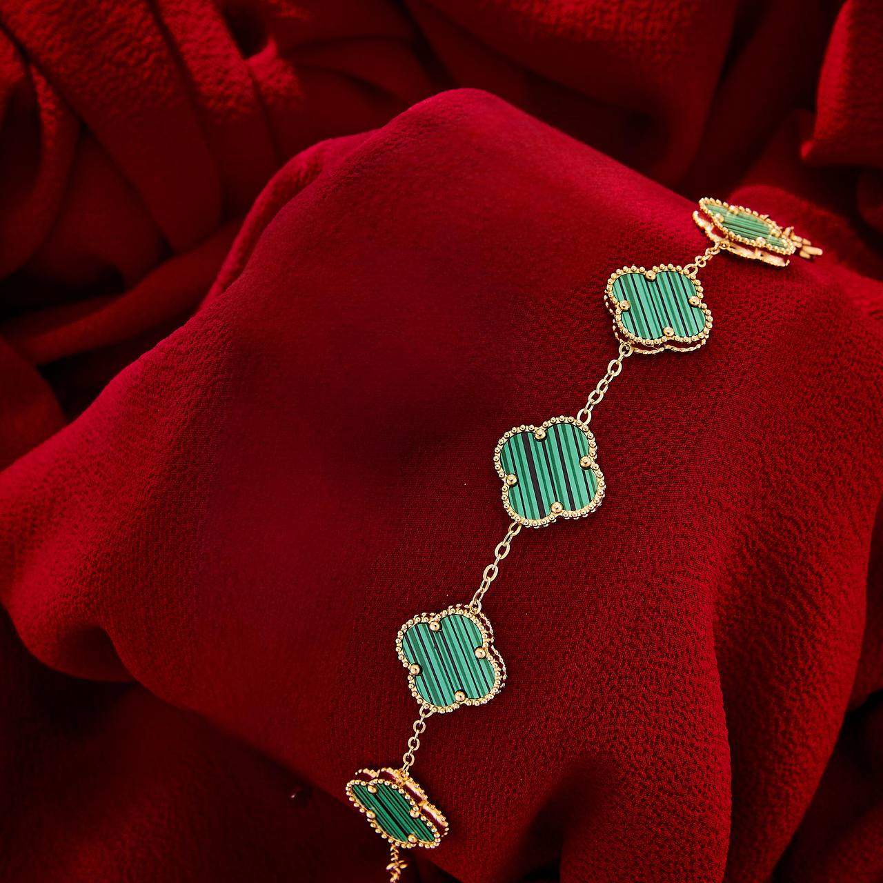 1 van cleef  bracelet