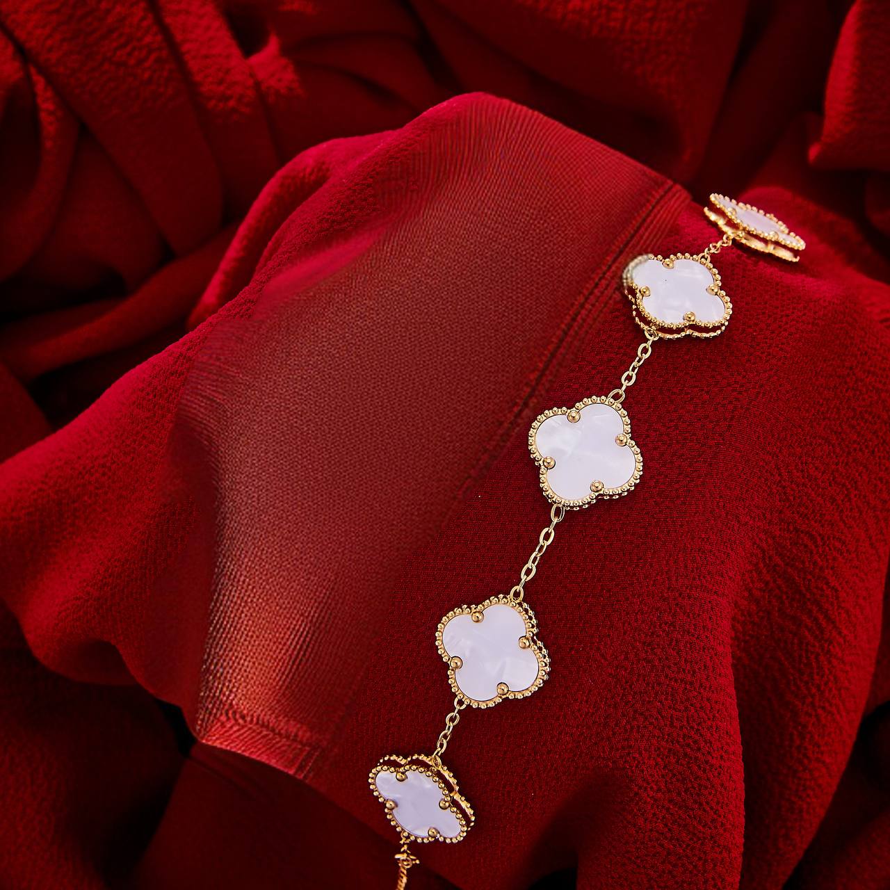 1 van cleef  bracelet