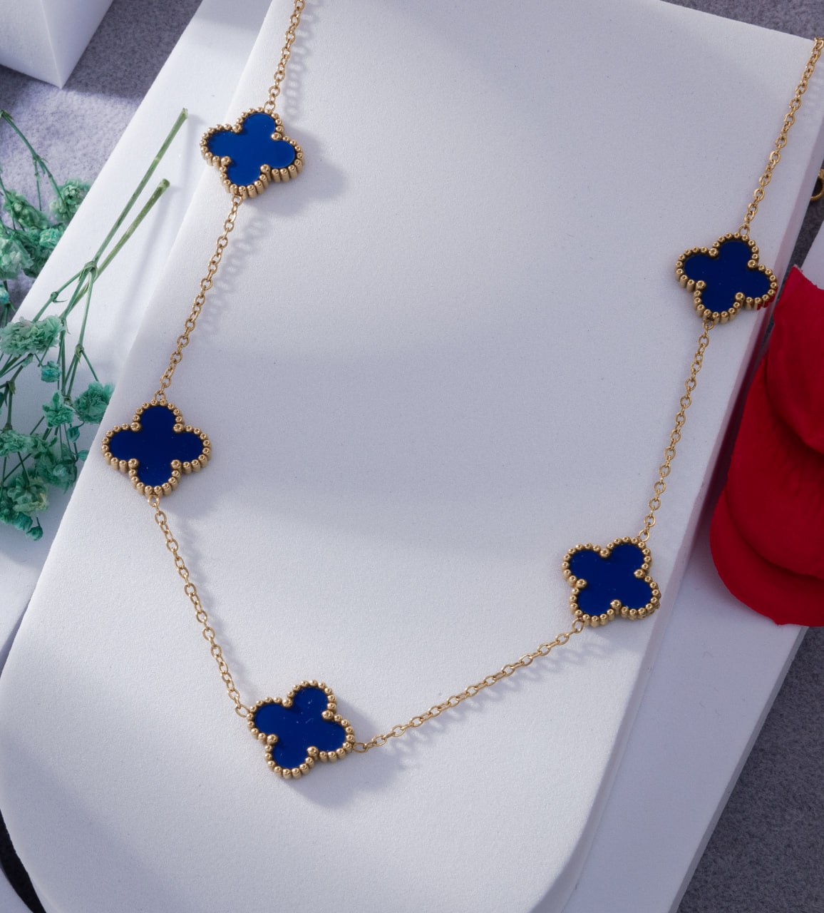 Collier Van Cleef Style