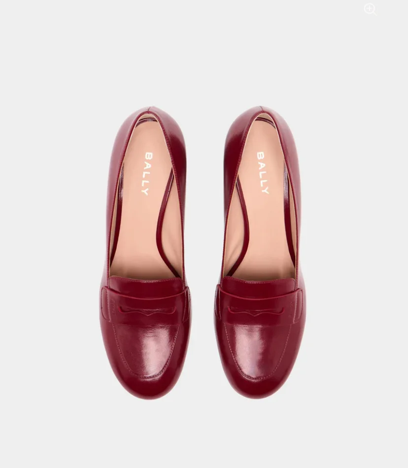 Saule Loafer Pump in Ruby Red Leather