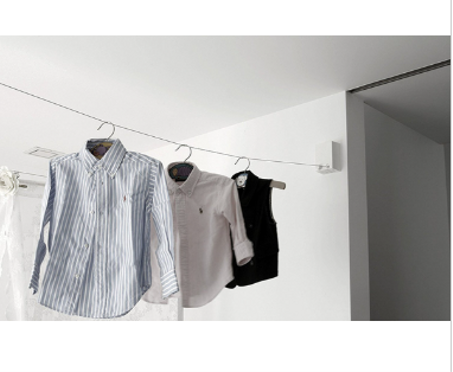 حبل غسيل يعلق على الحائط