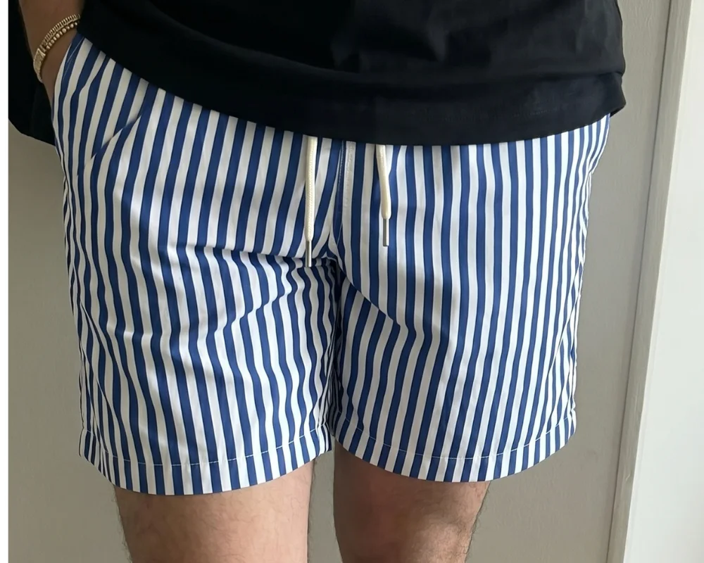 Pack : Champagne For Breakfast T-shirt + Blue Striped Shorts