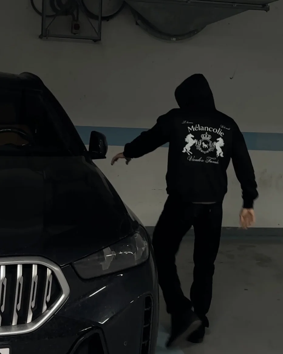 Nouvel An Melancolie capuche