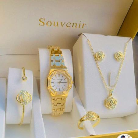 إختر هديتك و ابعتها لمن أحببت