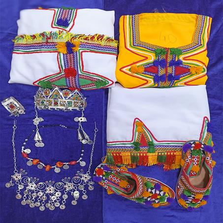 زى امازيغي مع اكسسورات