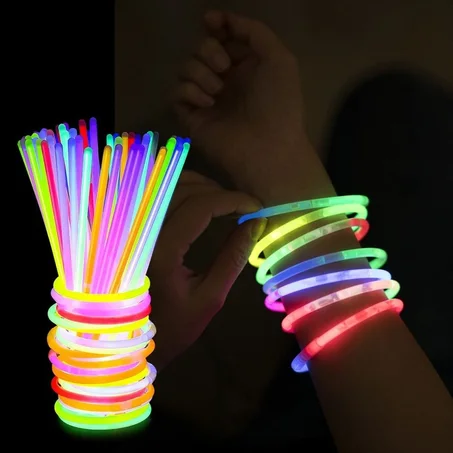 **عصي الإضاءة الفلورية للأطفال ✨🌈 — طقم ألعاب مضيئة متعددة الأشكال**