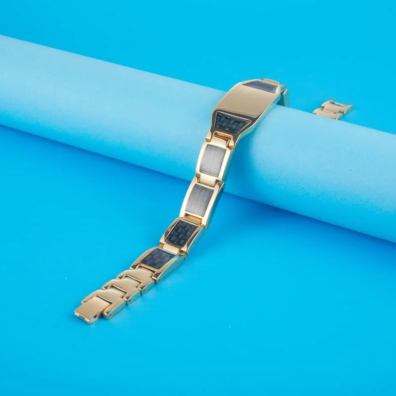 السوار المغناطيسي الذهبي