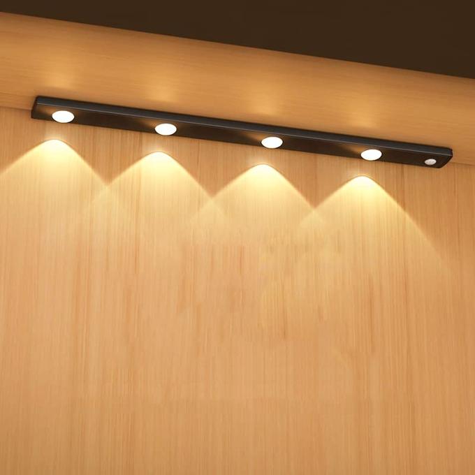 شريط LED لاسلكي متعدد الاستخدامات مع مستشعر الحركة